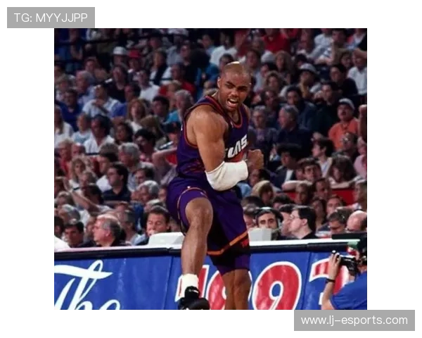 足球场上的拳脚争锋：那些最爱与对手硬碰硬的球星们